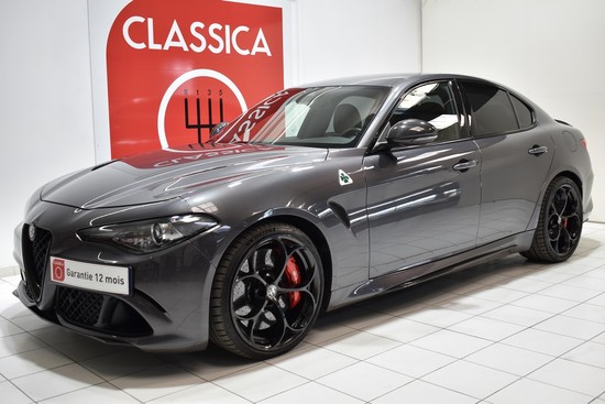 ALFA ROMEO - Giulia Quadrifoglio Verde